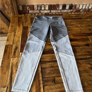 Old Navy Gray Colorblock Leggings